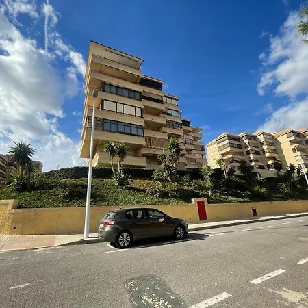 En La Playa Arenales Del Sol, Alicante Apartment *